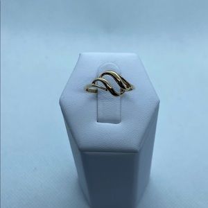 14k yellow gold ring